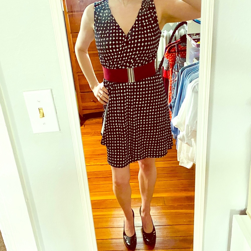 Your Go-To Office Dress 👗